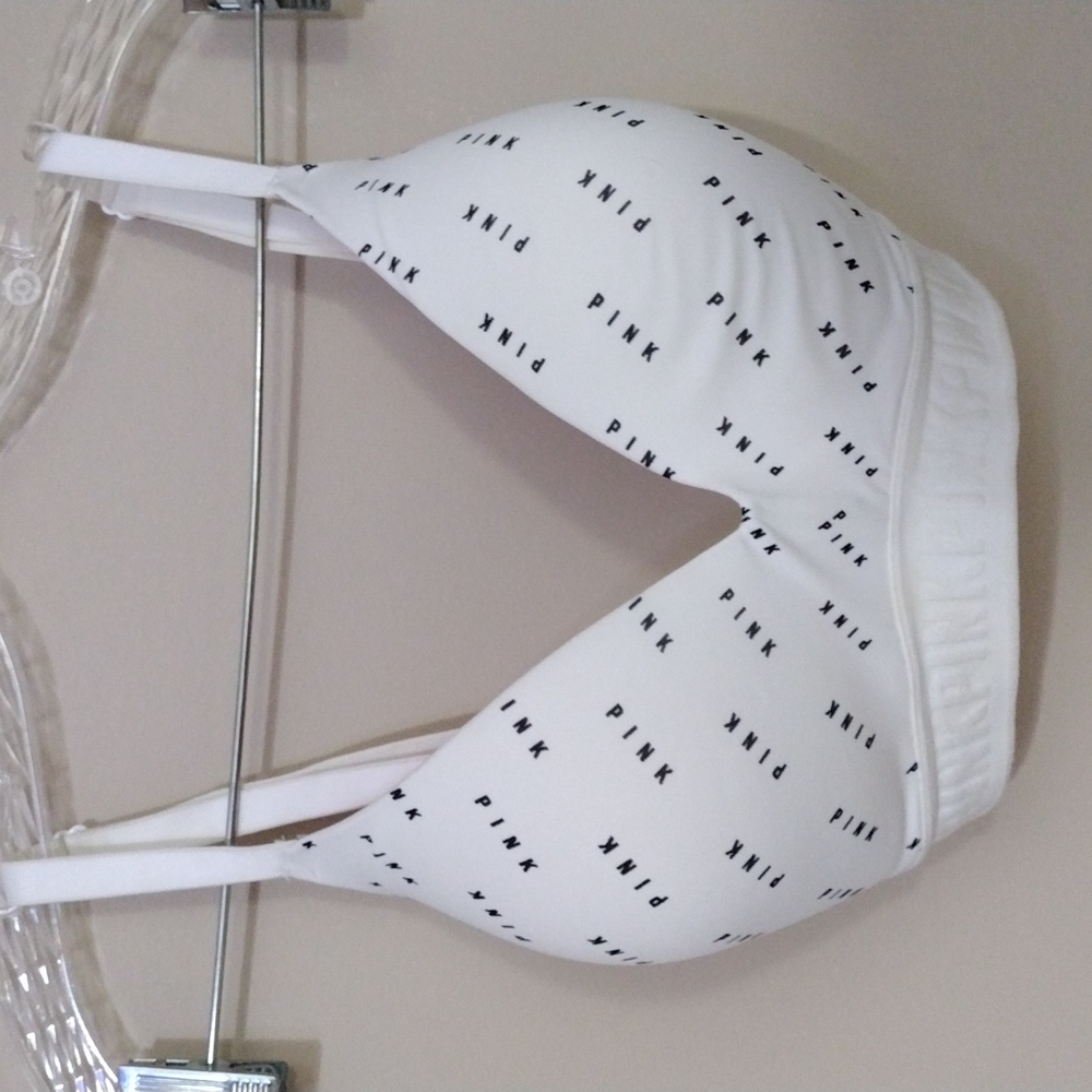 VS PINK Wear Everywhere Lightly Lined Wireless Bra